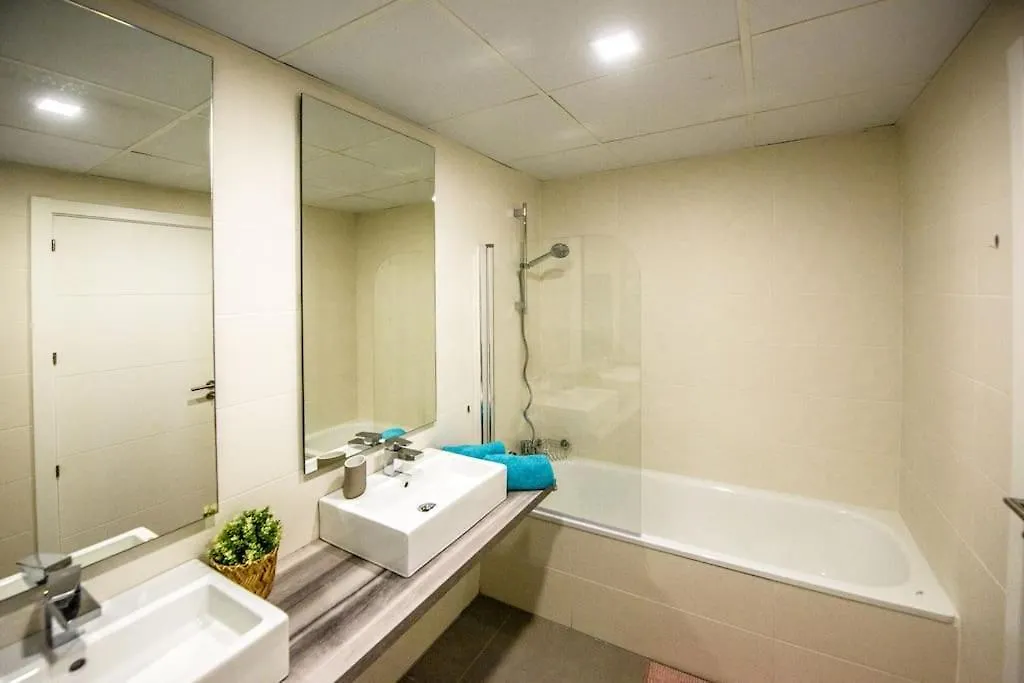 Luxury Serenity Benalmadena, 4 Bedrooms شقة